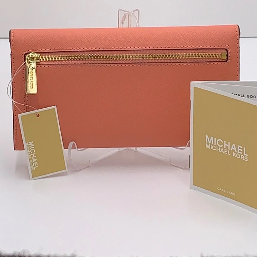 MICHAEL KORS JET SET TRAVEL LARGE TRIFOLD WALLET SHERBERT COLOR